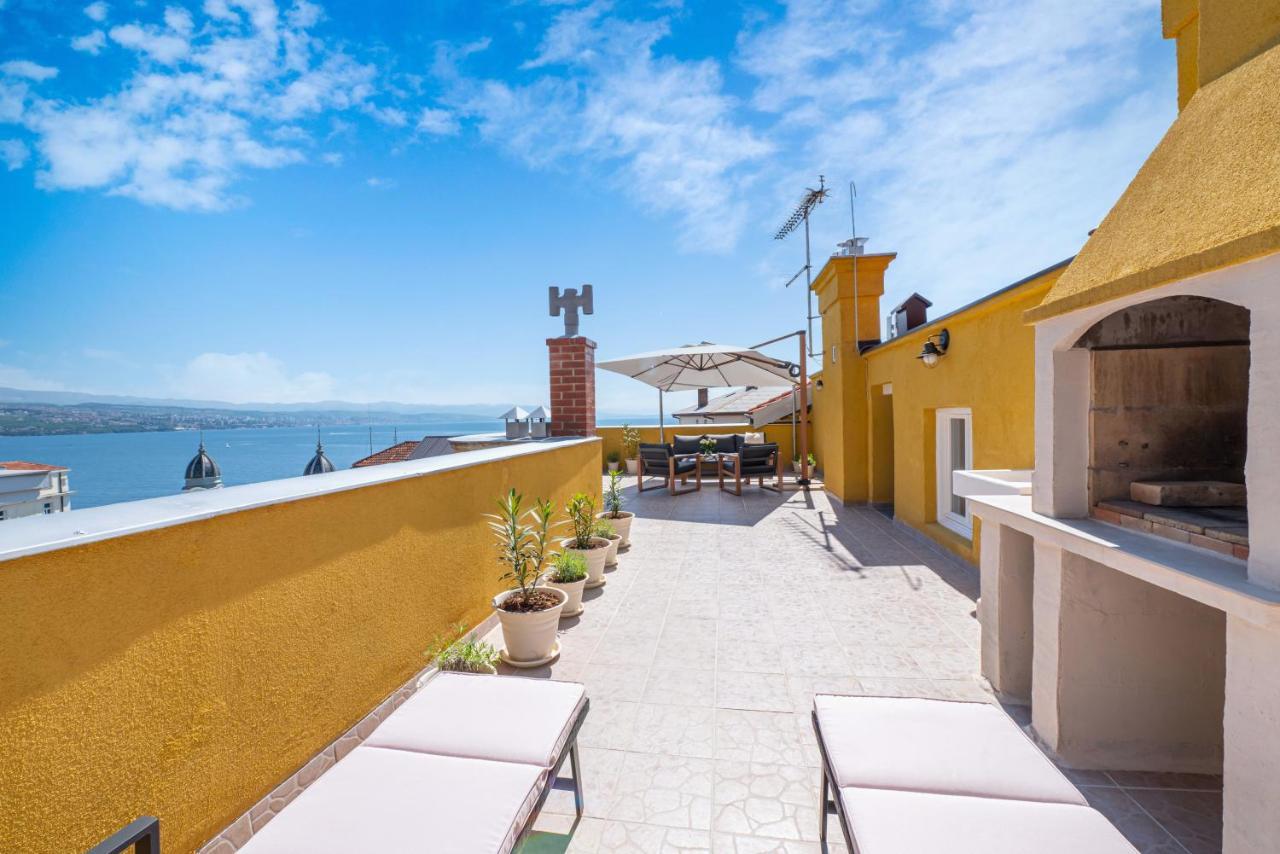 Penthouse At Villa Mascagni Opatija Exterior foto