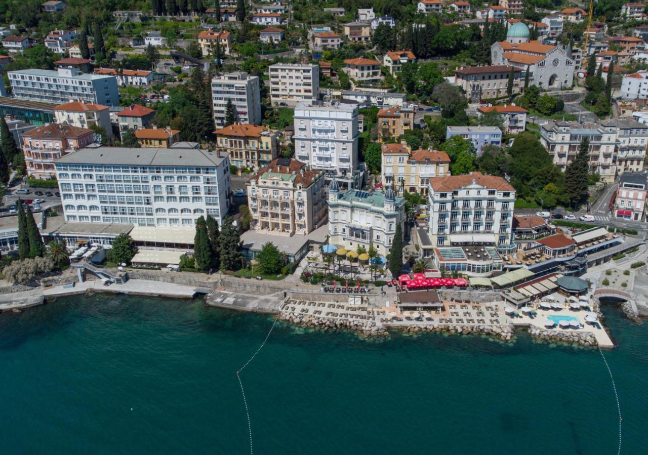 Penthouse At Villa Mascagni Opatija Exterior foto